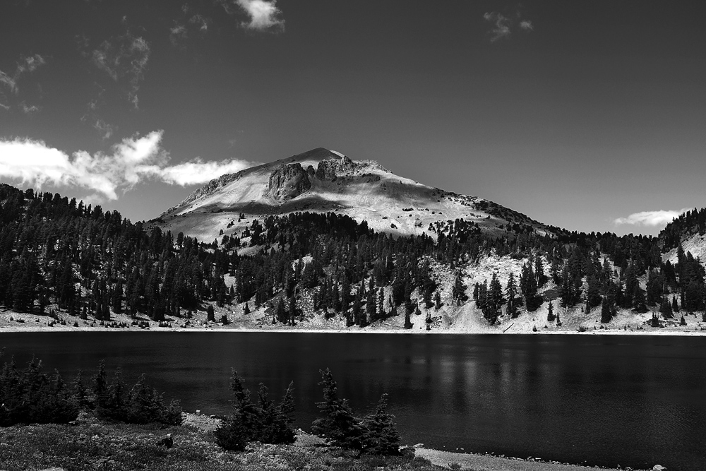DSC 4182 Lake Helen  Lassen NP sw 1000