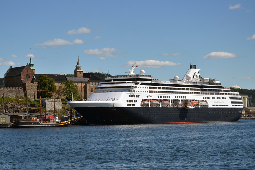 DSC 6510 Schiff