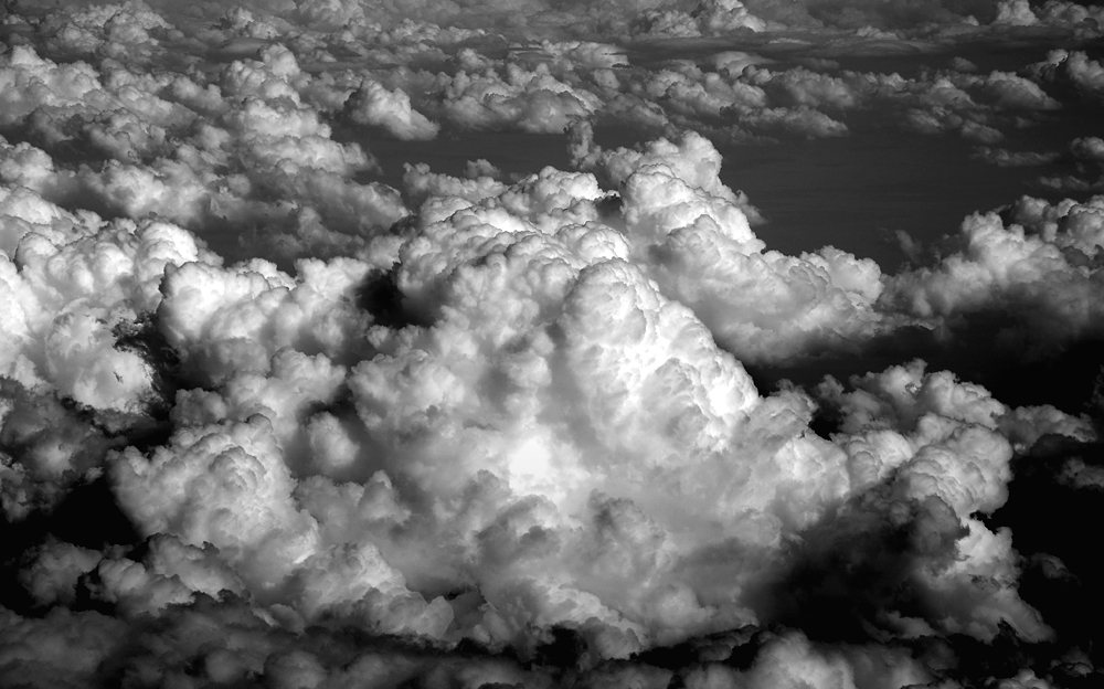 DSC 6687 über den Wolken sw 1000