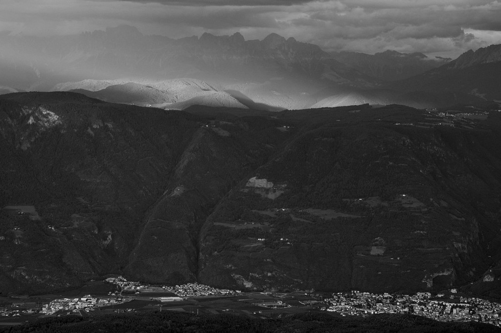 DSC 9719 00050