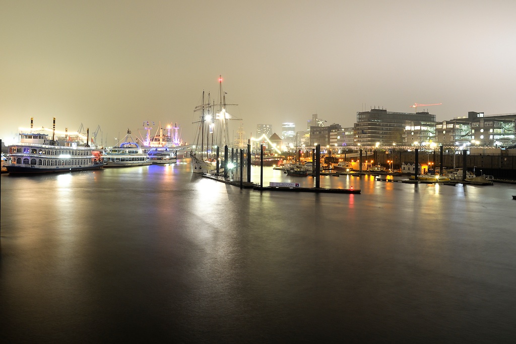 DSC3525 20111124 194803 2