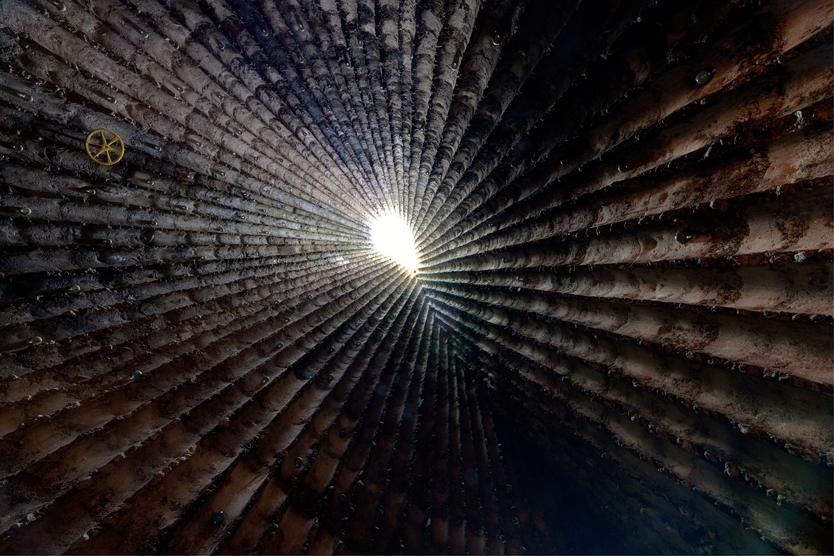 DSC8802_4_6_Fusion-Innenraum_klein.jpg