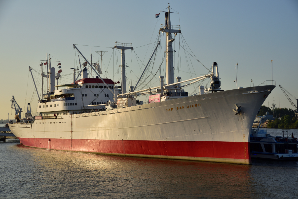 DSC_2221_00001.jpg