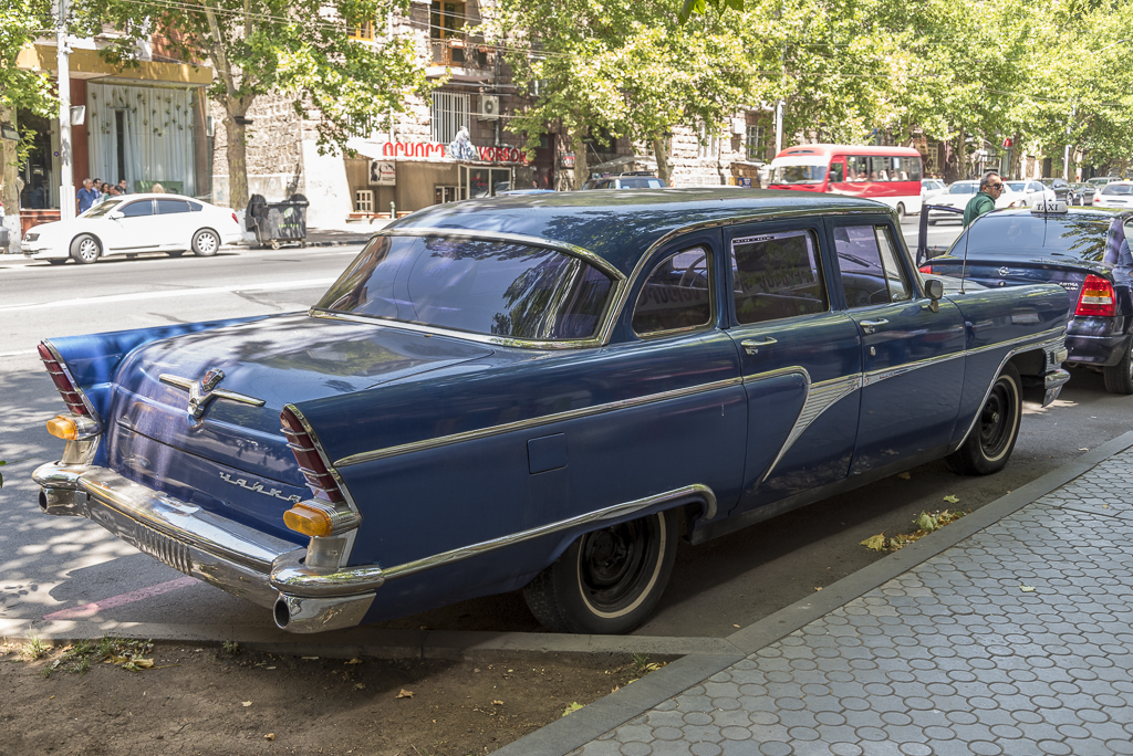 DSC_9050-1.jpg