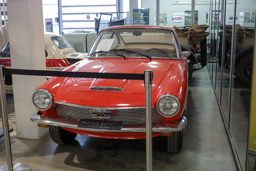 DSCF8004-1.jpg