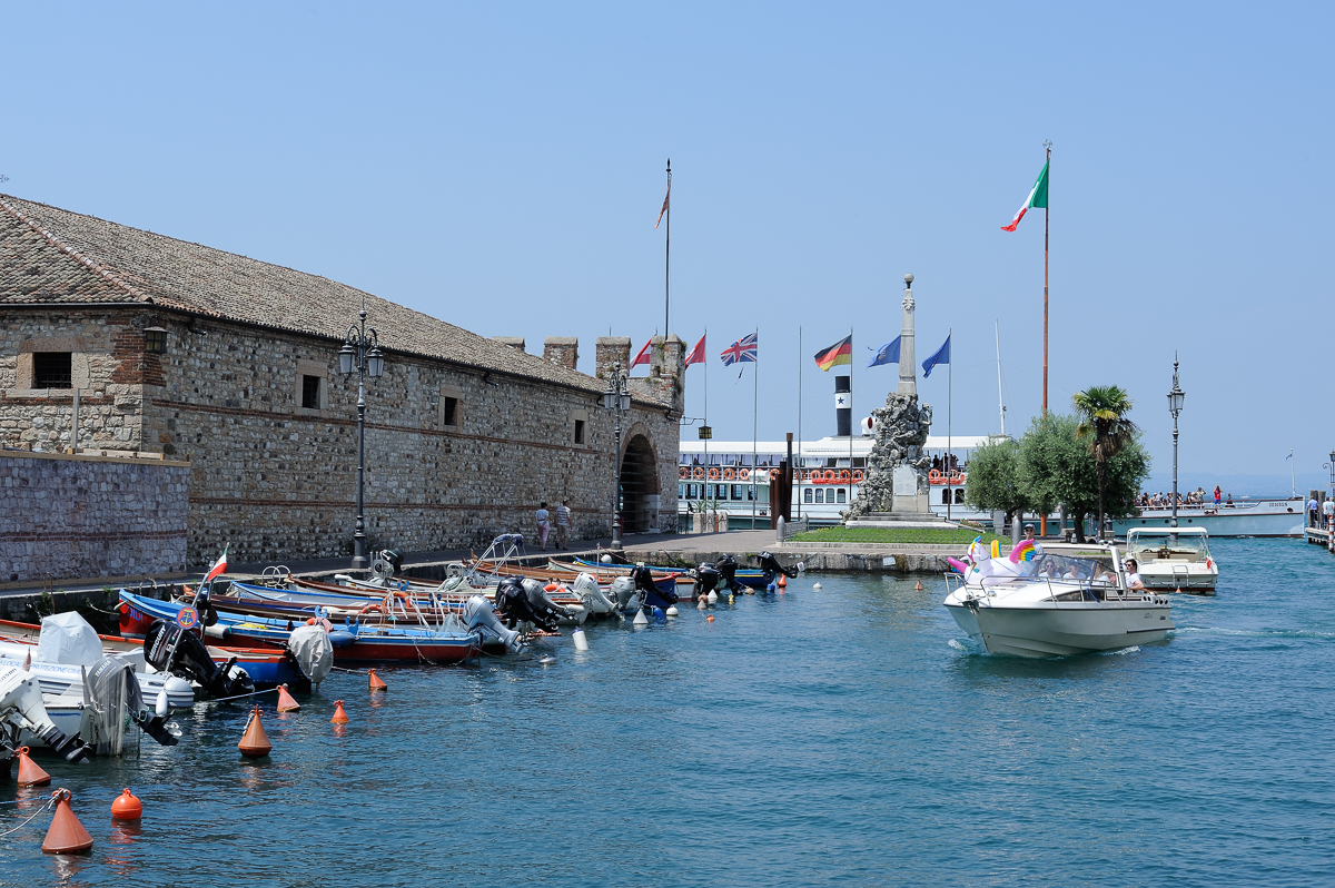 DSE_0168.jpg