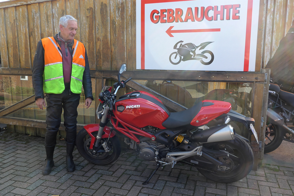 Ducati 696 ABS.jpg