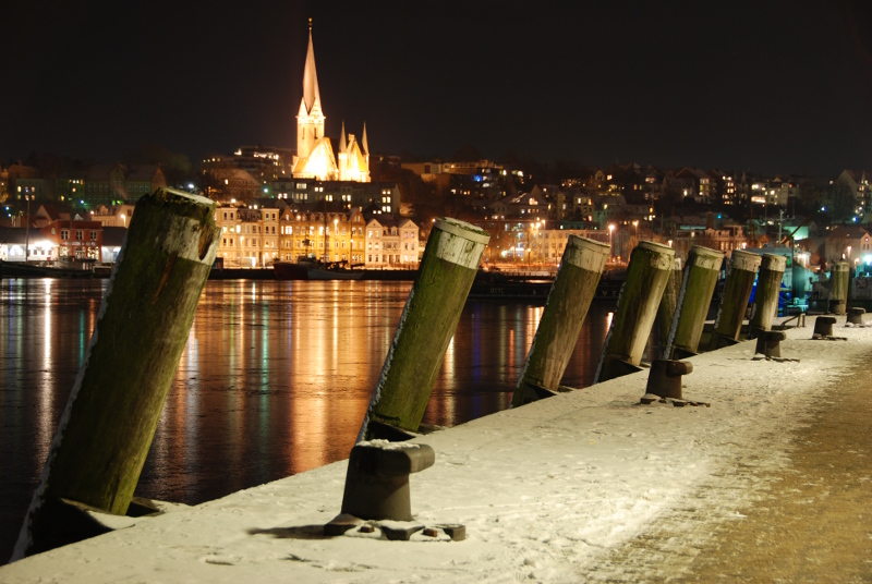 duckdalben bei nacht