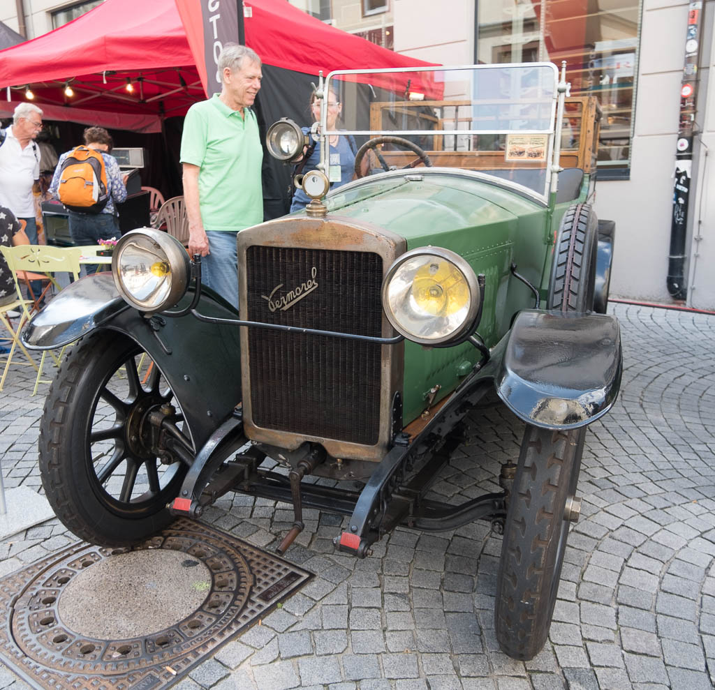 E3FX0392-1.JPG