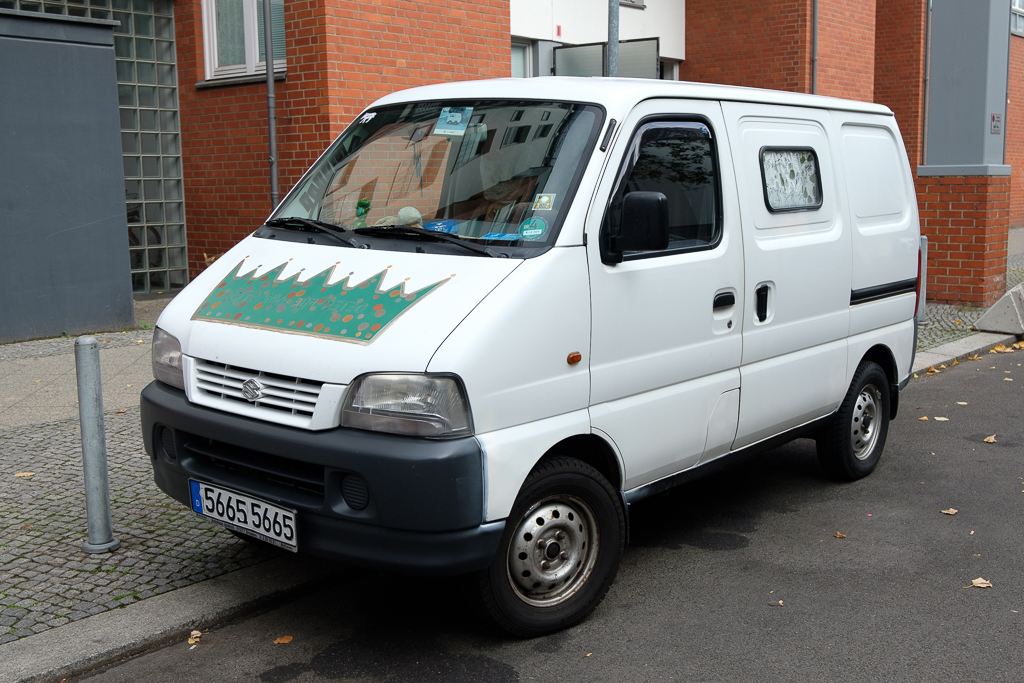 E3FX3561-1.jpg