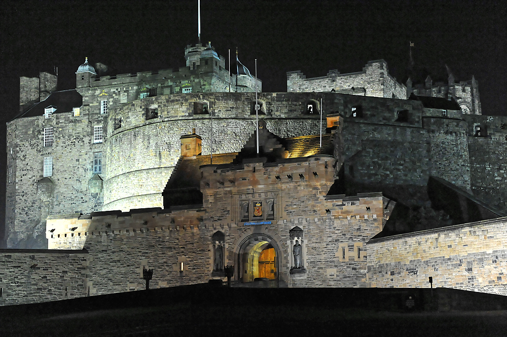 Edinburgh Castle 3.jpg