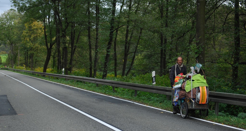 Ein Reisender, nach eigenen Angaben grade aus Maastricht kommend,...
DSC 1194 crop web