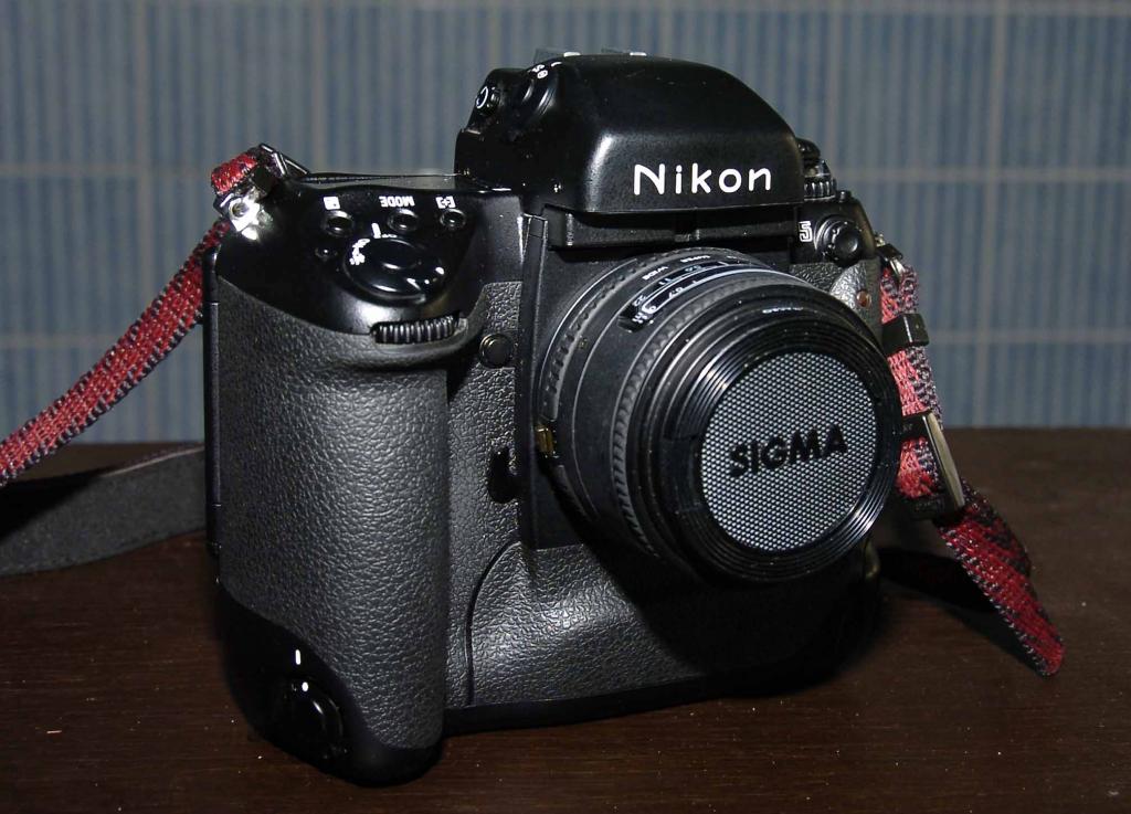 Eine F5 mit "Limited"-Sucher