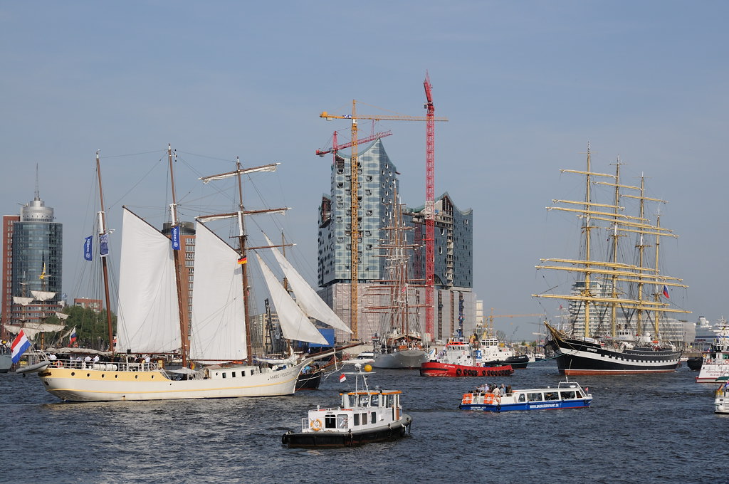 Einlaufparade zum Hafenfest
DSC 2301
