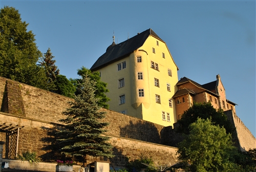 Eisfelder Schloss am Abend