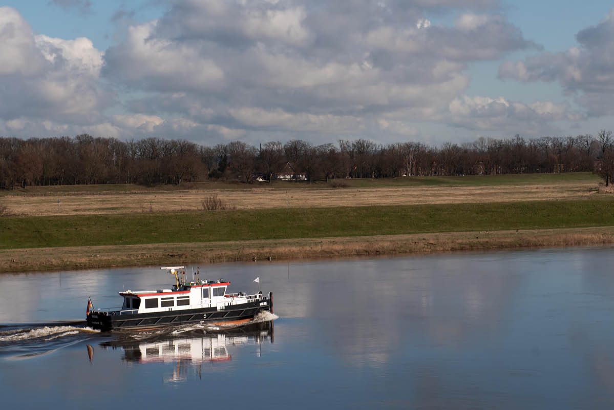 Elbe Dömitz 1-1.jpg