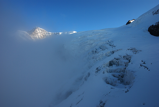 Erleuchtetes Ziel, Lyskam, Walliser Alpen. Italien
www.bergsinn.de