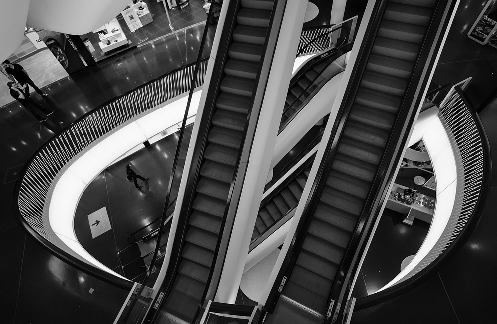 escalator