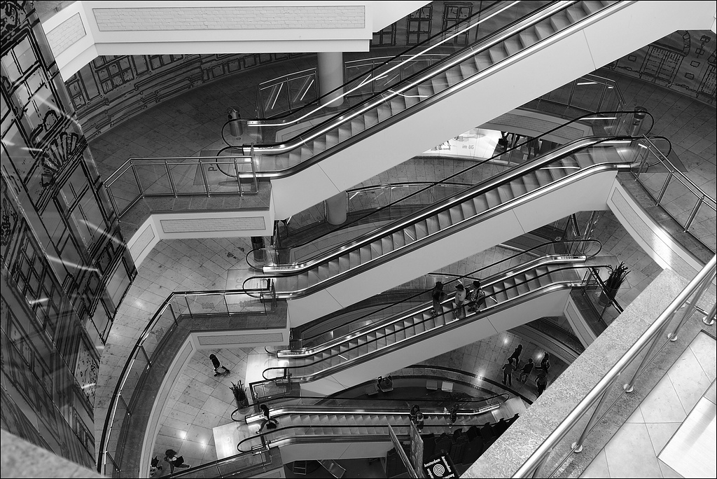 Essen29.08.2012 - Rolltreppen sw
