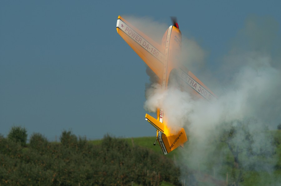 Extra 300