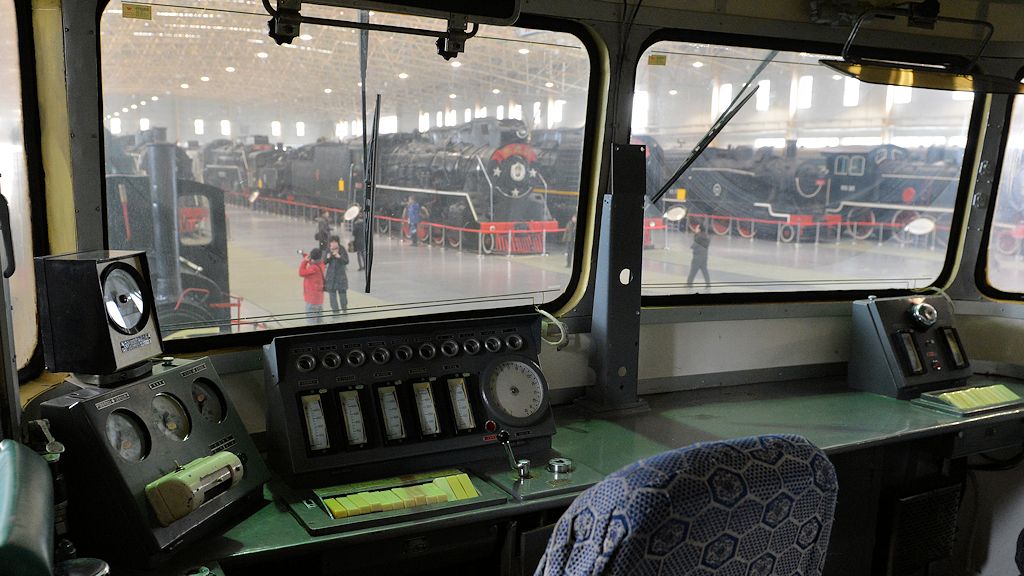 Führerstand im Eisenbahnmuseum in Peking
5506