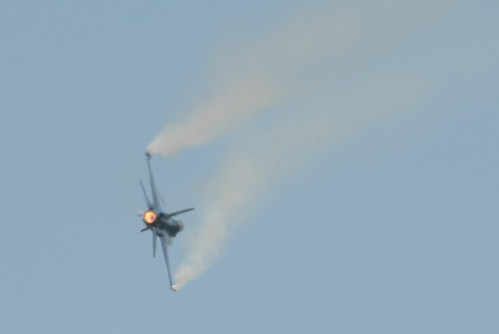 F-16 04