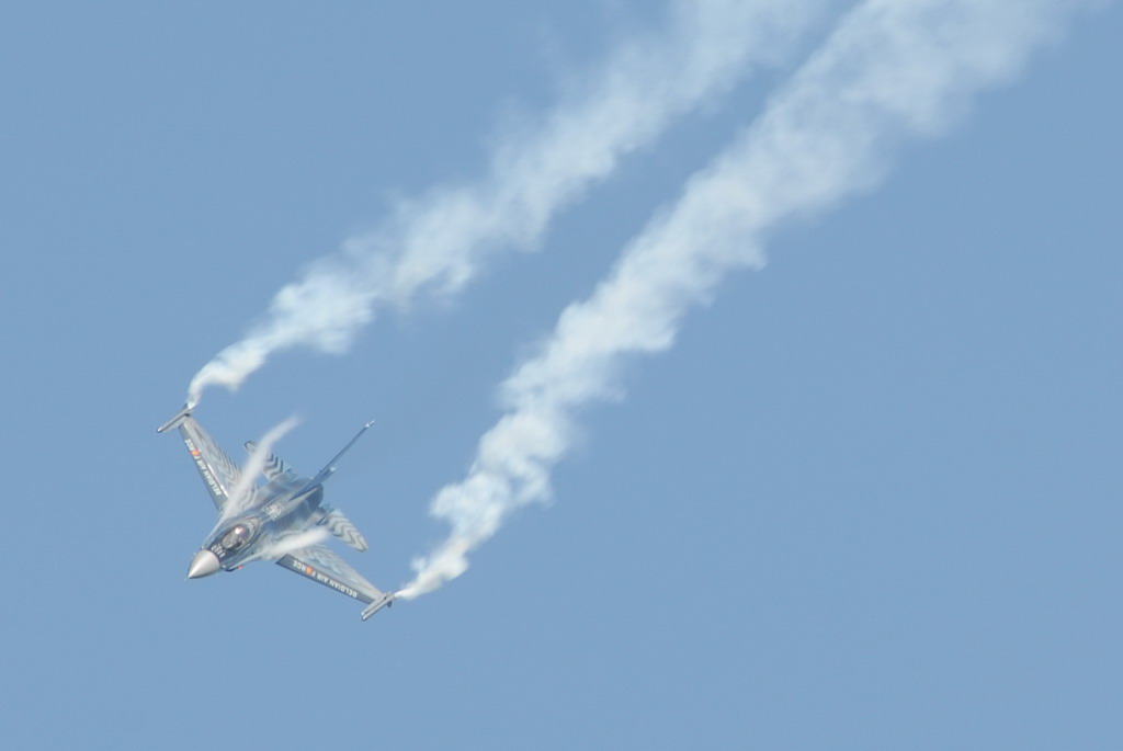 F-16 12