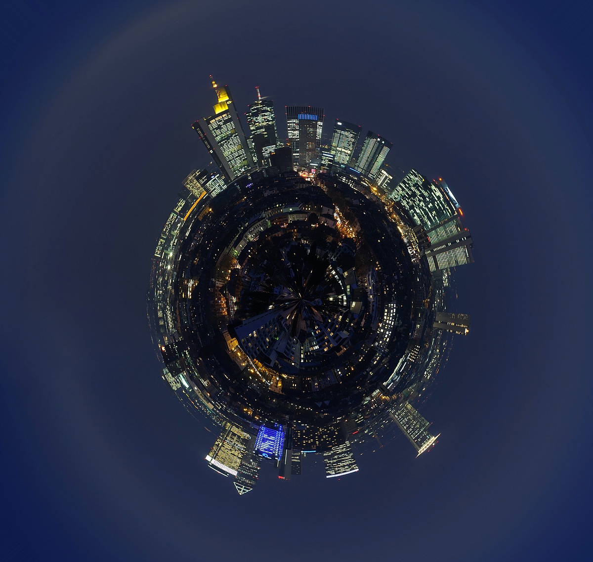 F006295tiny worlc