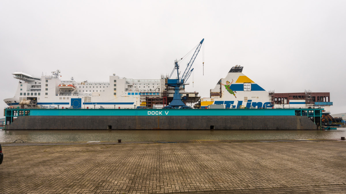 F808884
