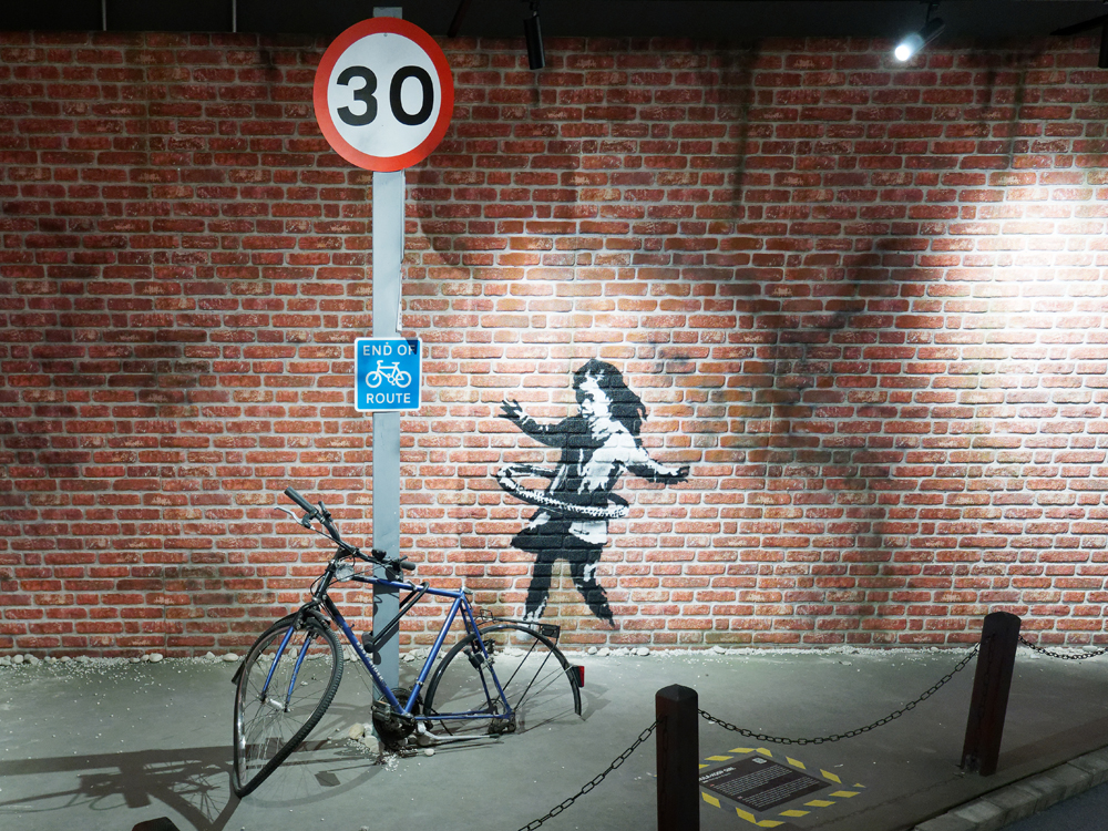 Fahrrad Banksy.jpg