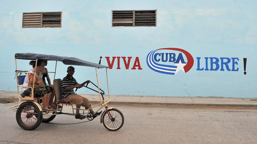 Fahrradtaxi in Baracoa
Viva Cubra Libre
0511a