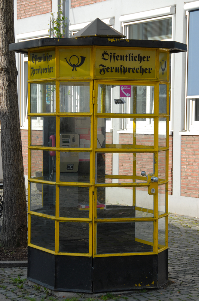 Fernsprecher.jpg