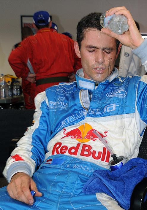 FIA GT 2008/ ein total erschöpfter Karl Wendlinger nach seinem Sieg
