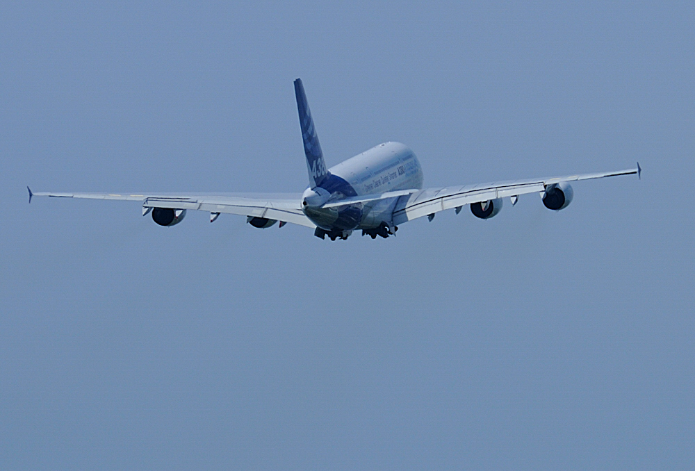 flug 39 b JKK 0251 7249