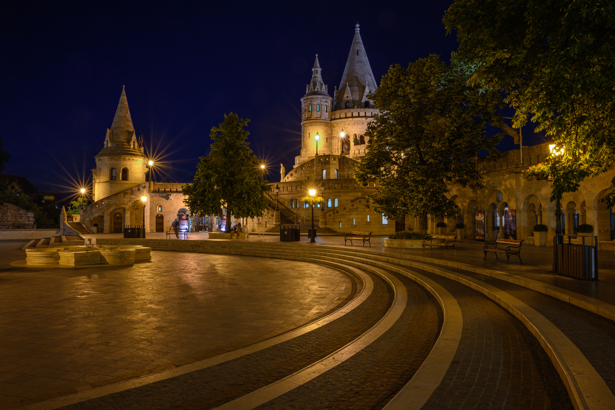 Forum_DZ82315.jpg