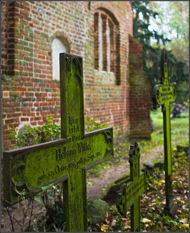Friedhof 2