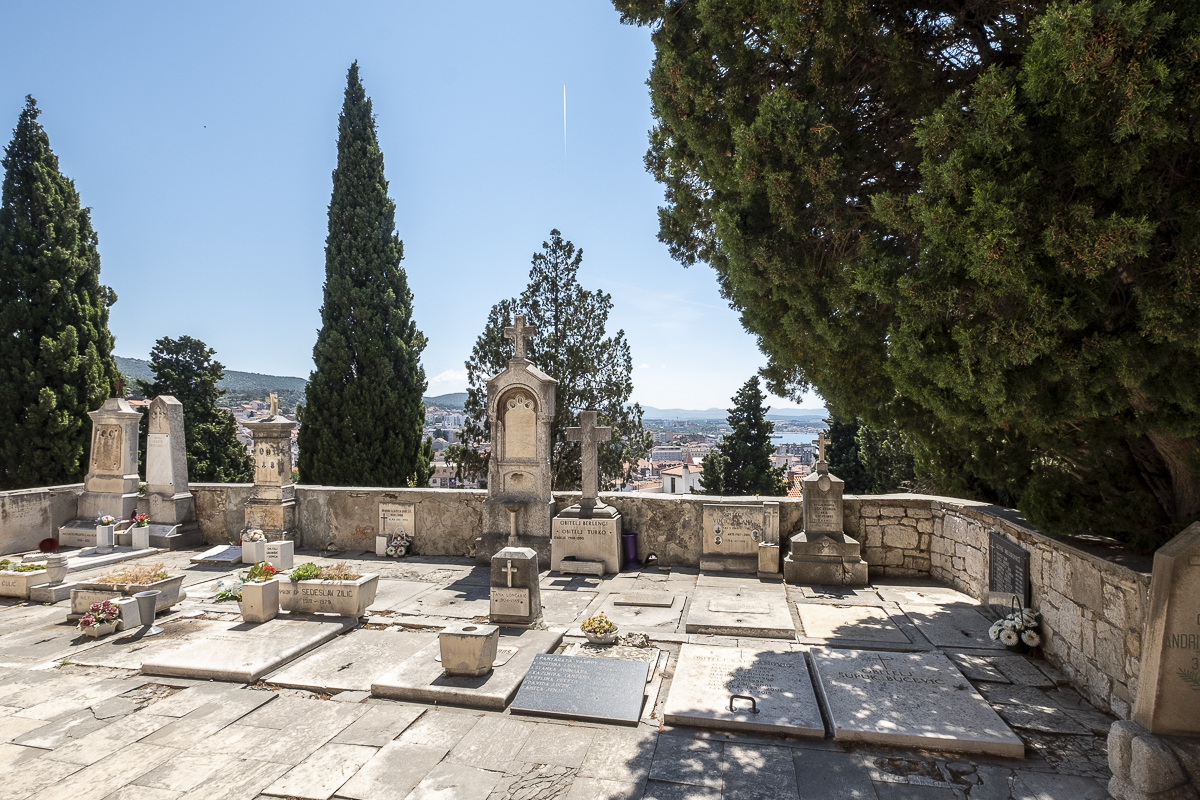 Friedhof Sibenik3.jpg