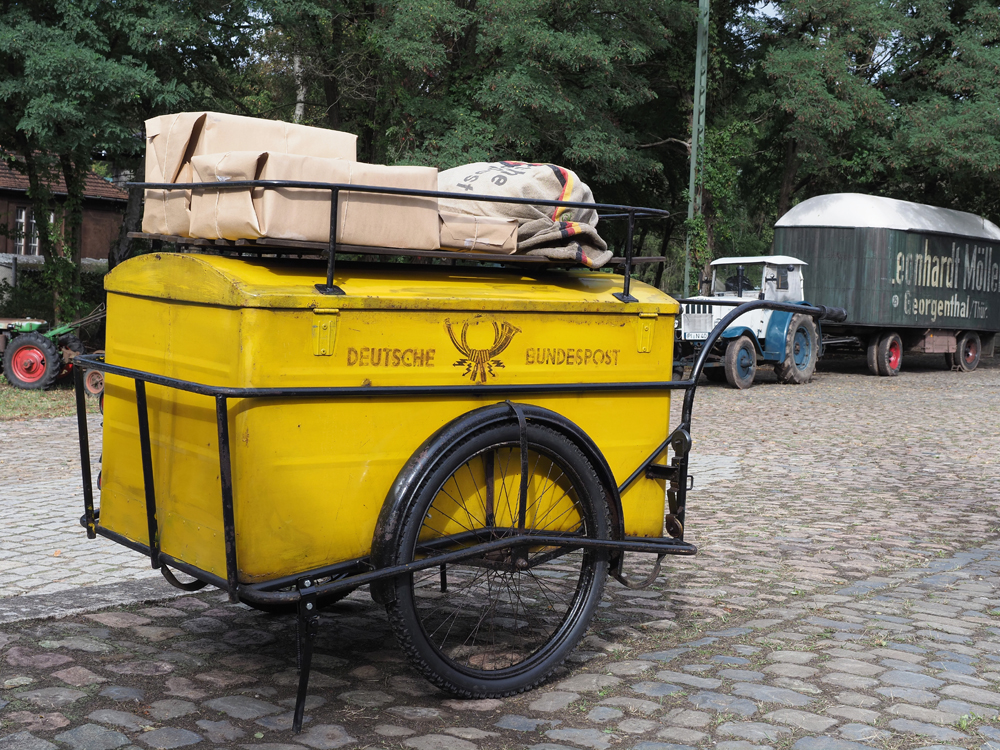 Güterumschlag wie vor 70 Jahren Post.jpg