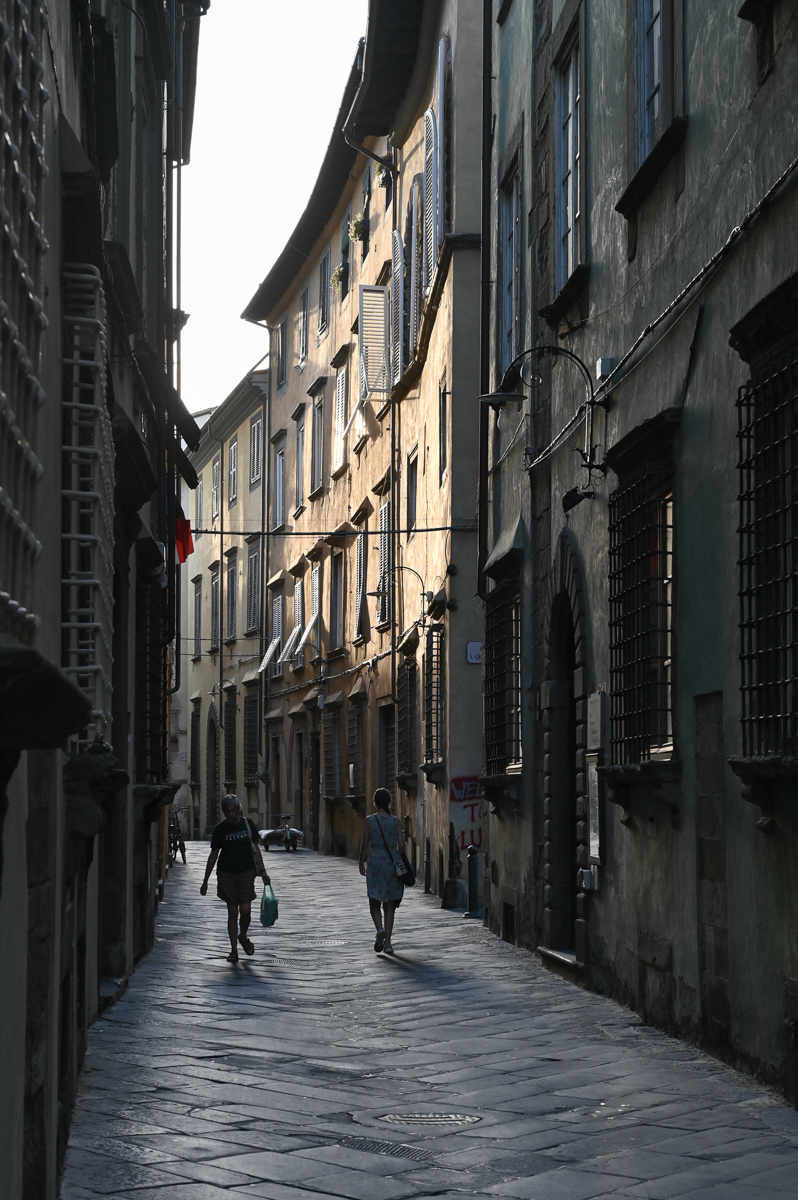 Gasse in Lucca