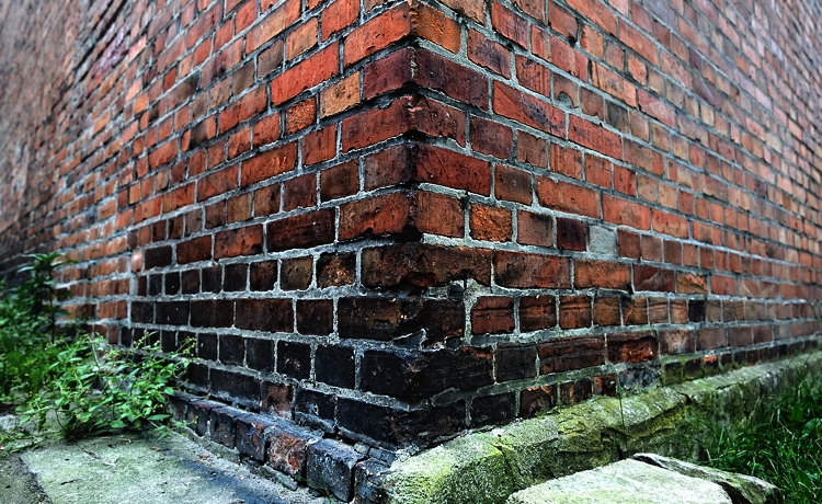 Gefängnis-Mauer