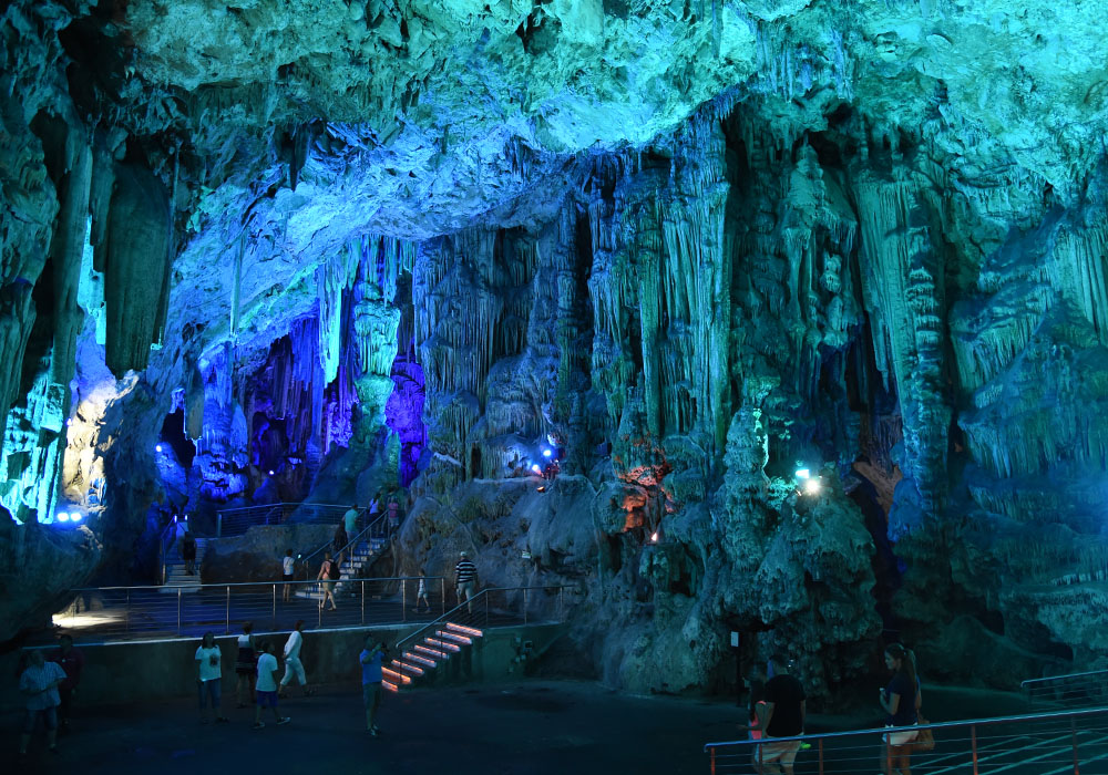 Gibraltar, Cave 4