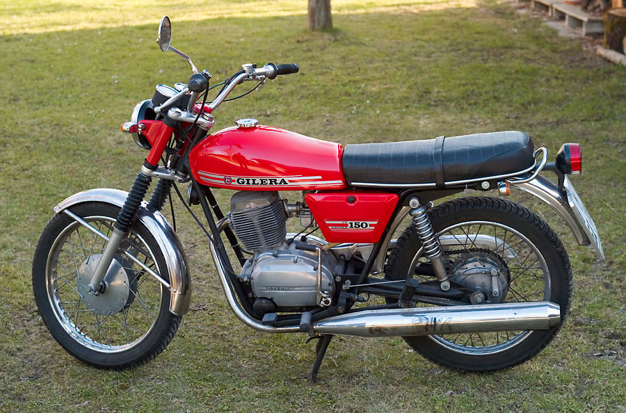 Gilera Arcore 150 1