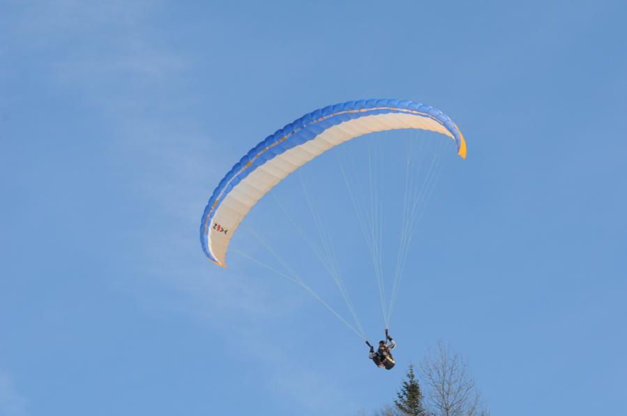 Gleitschirm 01