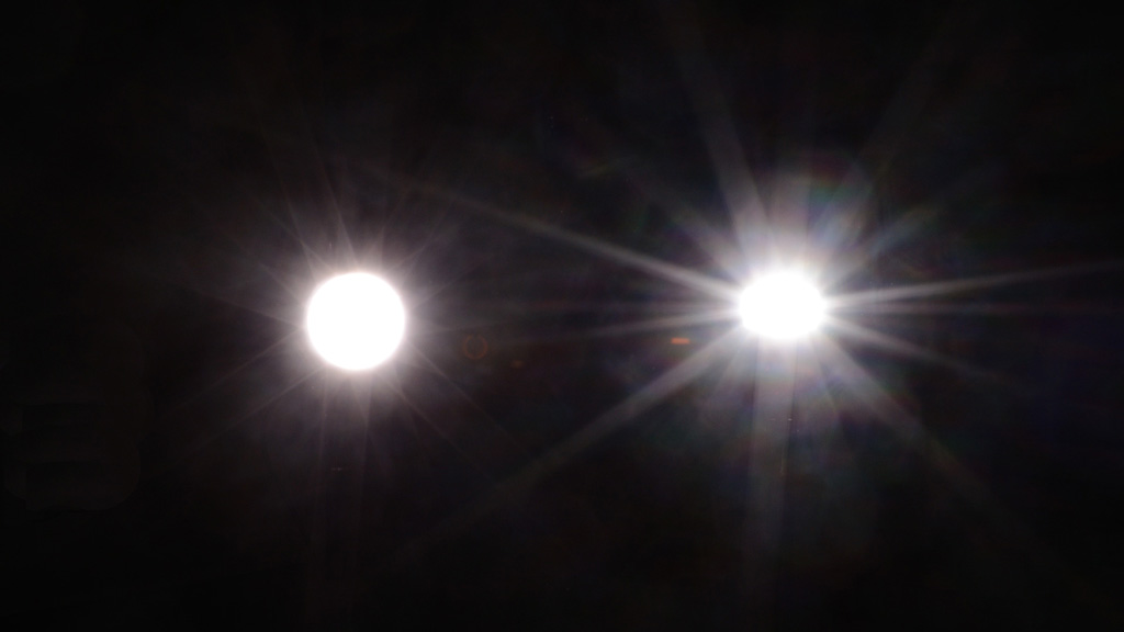 Godox vs Nikon Flash