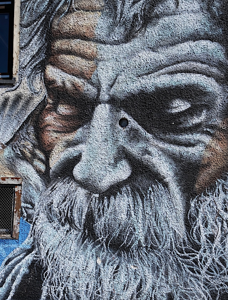 Graffiti_Face.jpg