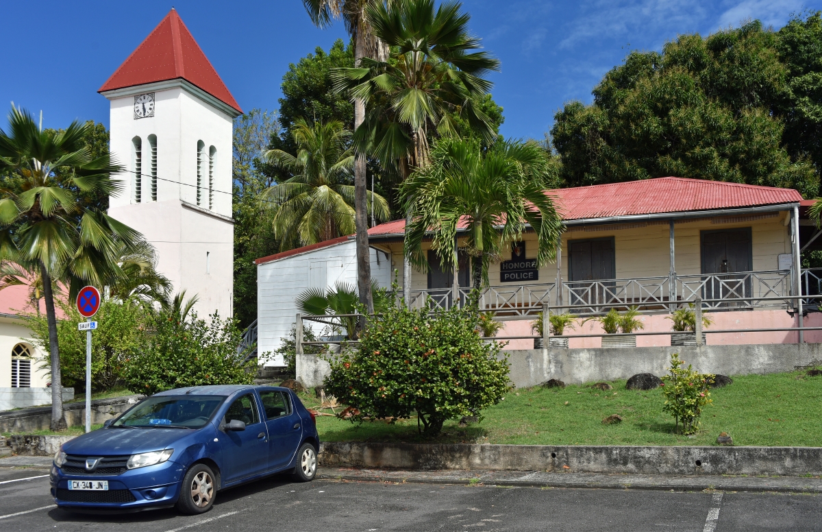 guadeloupe_film_polizeistation_1.jpg
