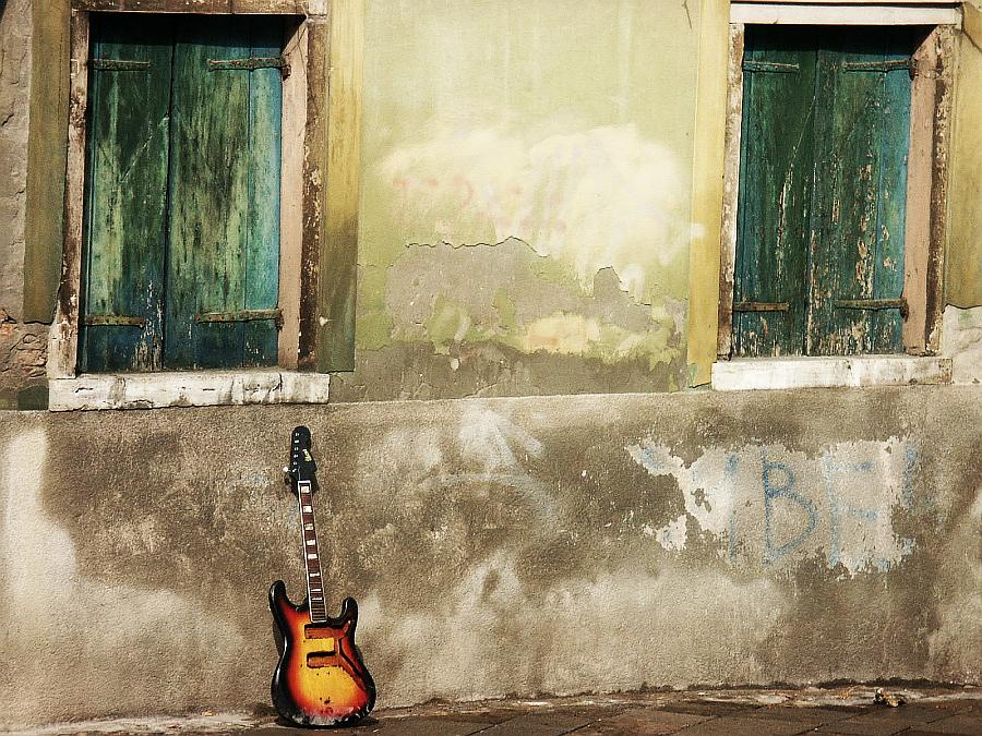 Guitar