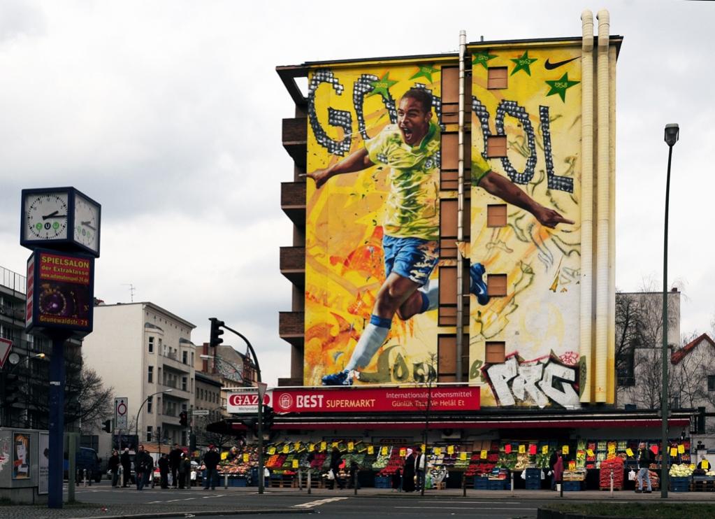 Häuserwand klein - Potsdamer Straße