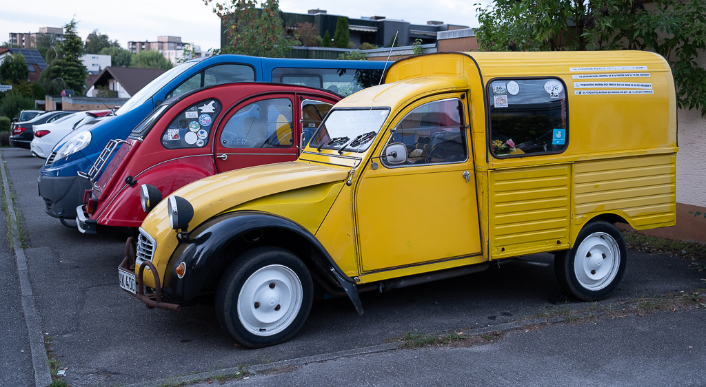 H13X5562-1.jpg