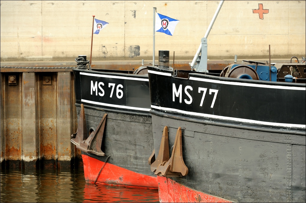 Hafen Duisburg - 06.04.2012 -  MS 76 77